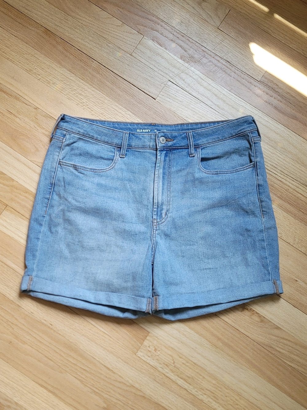 Old Navy Light Blue Rolled-Hem Denim Shorts